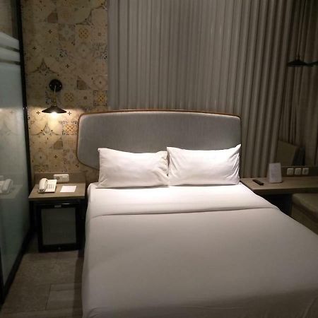 Ana Hotel Jakarta Exterior photo